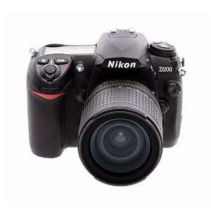  Nikon D200 10.2MP Digital SLR Camera with 18 135mm AF S DX 