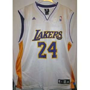  NBA Los Angeles Lakers Kobe Bryant Mens White NBA Replica 