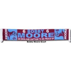  Bobby Moore Legend Scarf
