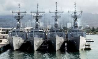 USS John A Moore FFG 19 US NAVY HAT PIN VIETNAM  