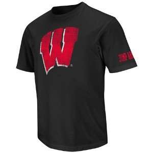  Wisconsin Badgers Tee Shirt   Mens Distressed Logo Sports 
