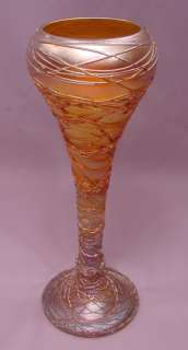 Extraordinary Antique Quezal Iridescent Threaded Art Glass Vase  