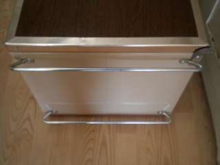 Fabulous Vintage COLEMAN Woodside Upright Convertible Cooler Ice Chest 