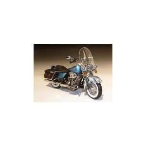  2011 Harley Davidson FLHRC Road King Classic Cool Blue 