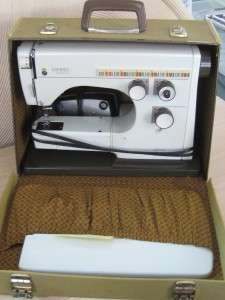   Husqvarna Sewing Machine Model 6430 w Cams Instruction Booklet & More