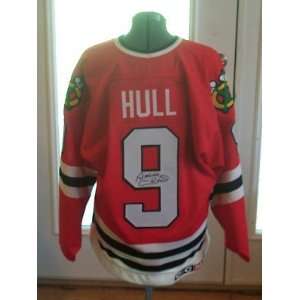  BOBBY HULL AUTOGRAPHED RED CHICAGO BLACKHAWKS JERSEY 