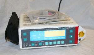 Novametrix CO2SMO patient monitor with ETCO2 sensor  
