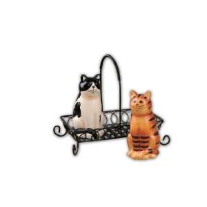 Cat Lover   Black and Brown Cat Salt and Pepper Shaker 