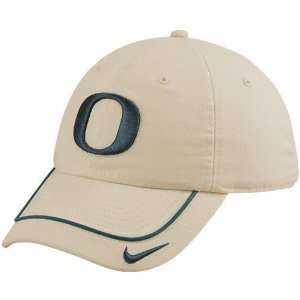    Nike Oregon Ducks White Turnstyle Adjustable Hat