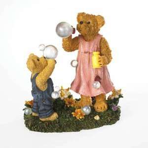 Boyds Bears Bears Blowing Bubbles Figurine 