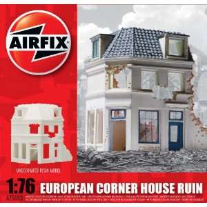  Airfix 176 European Corner House Ruin Toys & Games