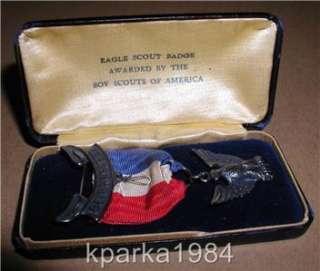 1930s BOY SCOUT BSA  ROBBINS 3 EAGLE SCOUT BADGE  CASE  