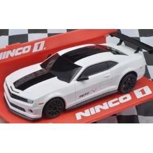   Slot Cars Ninco 1   Chevrolet Camaro SSX (55052) Toys & Games