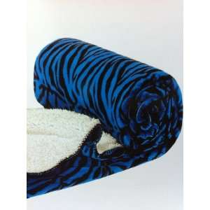 Twin Sherpa Blanket Sumptuously Soft Plush Faux Fur Blue Black Zebra 