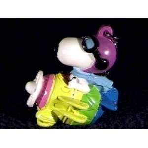  Peanuts pvc Figure FLYING ACE SNOOPY   AIRPLANE   KEYCHAIN 