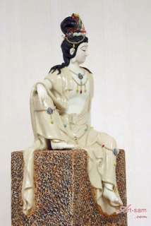 Chinese Ceramic / Porcelain Figurine Statue Guan yin  