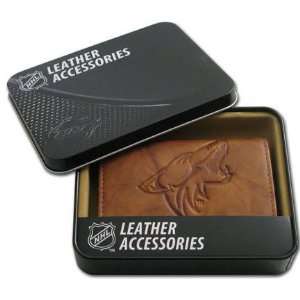  Phoenix Coyotes Embossed Leather Trifold Wallet Sports 