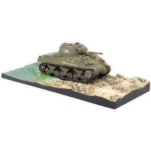  1/72 DC Sherman M4A2 with Diorama Toys & Games