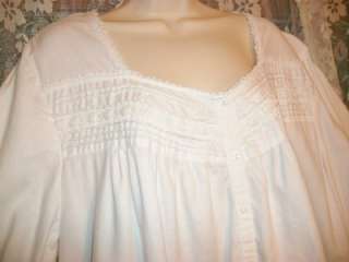   WHITE COTTON FLANNEL Gown~LONG Full NIGHTGOWN~EXC COND~3X~  