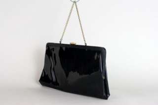 his auction is for an awesome vintage patent bag
