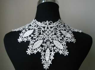Antique Victorian WhiteVenise Larger Collar Applique  