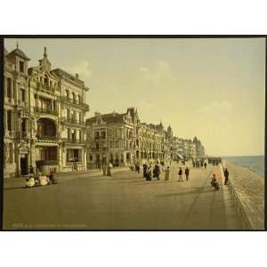   Photochrom Reprint of The embankment, Ostend, Belgium
