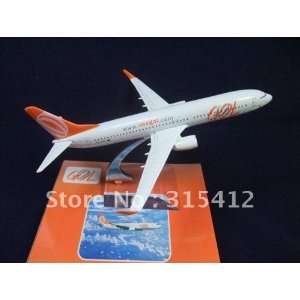 com 16cm metal scale plane model b737 800 gol airlines airplane model 