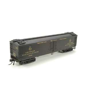  Broadway Limited HO Scale Wood Express Reefer, ARE #300 