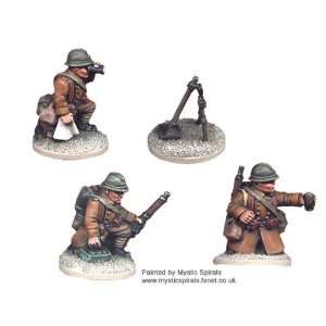   War II French 60mm Mortar & crew (1 mortar, 3 crew) Toys & Games