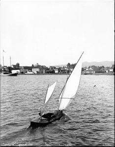 Photo 1880s SF Calif Mystic sailing canoe  
