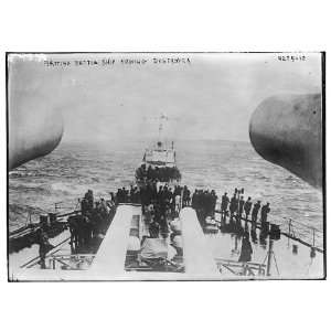  British battleship towing destroyer