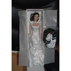   Devil in White 17 Doll By Robert Tonner Doll Company Toys & Games