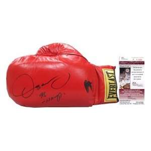  Oscar de La Hoya Autographed Boxing Glove JSA Sports 