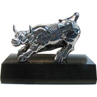 Wall Street Bull Sculpture 
