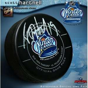  Scott Hartnell Autographed Hockey Puck   2012 Winter 