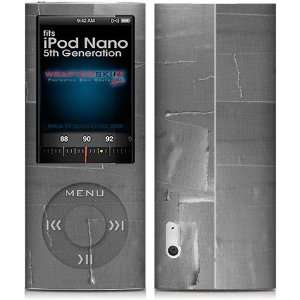  iPod Nano 5G Skin   Duct Tape Skin and Screen Protector 