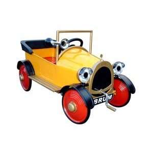  Brum Pedal Car   Great Holiday Gift Toys & Games