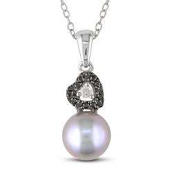   Pearl and 1/10ct TDW Diamond Necklace (G H, I2 I3)  
