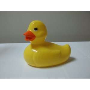    Bath & Body Works Small Yellow Rubber Duckie Bath Duck Beauty