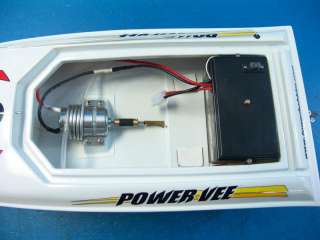   Hobbies Power Vee Electric R/C RC Boat RTR TOWB03** EP AM 27MHz  