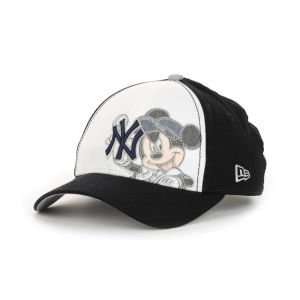   New York Yankees New Era Disney MLB Magic Illusion