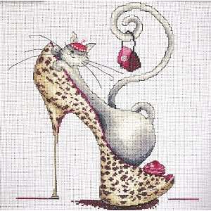  Counted Cross Stitch Kit Fashionista Cat From Design Works 