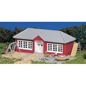  Bachmann 45807 N Schoolhouse Toys & Games