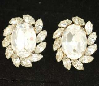 VISIT OUR STORE FOR 100S OF  VINTAGE JEWELRY ITEMS**