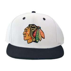  NHL Chicago Blackhawks Snapback Hat Cap   Marshmallow 