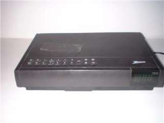 ZENITH ST2601 CABLE CONVERTER BOX FOR PARTS ONLY  