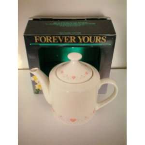   Porcelain Teapot    Coordinates with Corelle Dinnerware    NEW IN BOX