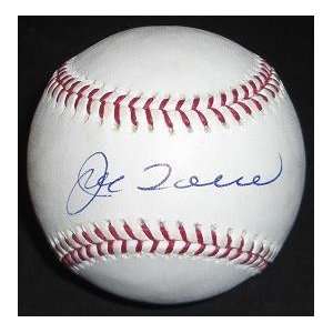 Joe Torre Autographed Official MLB Baseball   Los Angeles Dodgers/ New 