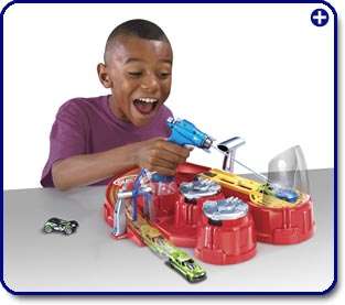 US Toys & Games   Hot Wheels Color Shifters Color Blaster Playset