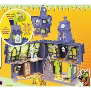ScoobyDoo Mystery Mates Deluxe Playset Mystery Mansion with Goo Turret